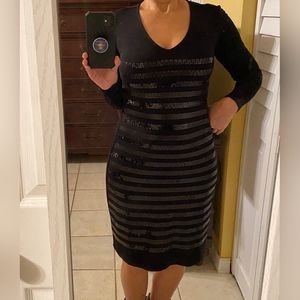Tommy Bahama Black Long Sleeve V-Neck Stretch Sequin Dress, Size XS
